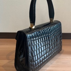 受渡し決まりました【美品】 Accent クロコダイル　ハンドバッグの画像