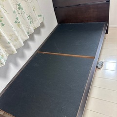 シングルベッド フレームの画像