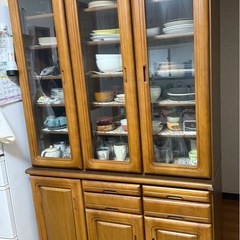食器棚の画像