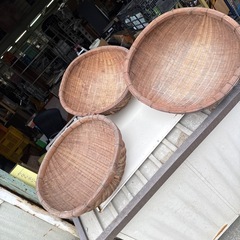 レトロ　竹ザル 3つ の画像