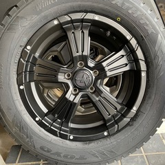 スタッドレスタイヤの画像