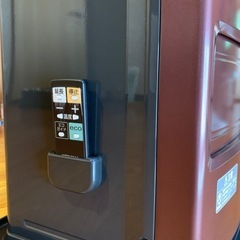 コロナ石油ファンヒーター　リモコン付き
の画像