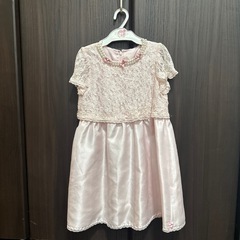 キッズ120㎝フォーマルワンピース卒園式、入学式
の画像