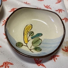 5枚で100円！野菜柄和皿、小皿の画像