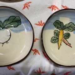 5枚で100円！野菜柄和皿、小皿の画像