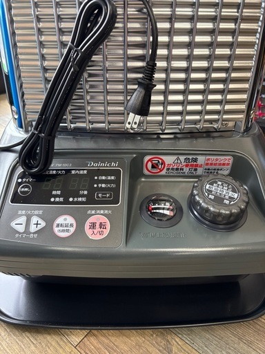 未使用品 Dainichi ダイニチ 業務用 ブルーヒーター FM-10C3 2025年製 石油ストーブ 木造26畳/コンクリート35