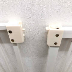 ss8222　ペット用ハイゲート ホワイト 延長パーツ付 スチール製 脱走防止柵 白 ドア付き 突っ張り ペットフェンス 猫 犬 ガーディ1100 ペットゲート 未使用品の画像