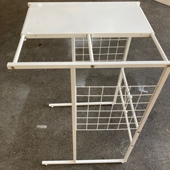 スチールラックの画像