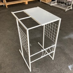 スチールラックの画像