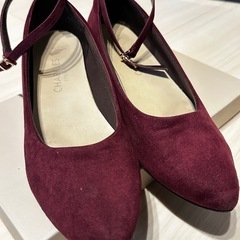 パンプス　レッド　ボルドー　くすみレッドの画像