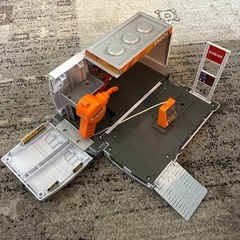 エネオス　ガソリンスタンド　車の画像