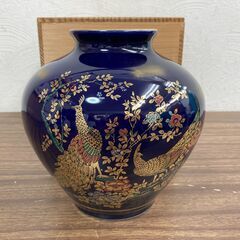 【お売りします】 九谷焼　九谷龍仙　孔雀　花柄　花瓶　壺　陶器　木箱付き　インテリアの画像