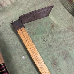 農機具やモップなどの画像