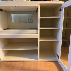 食器棚 キッチンボードの画像