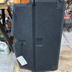 ニッサン　ノート　ラゲッジボード e12の画像