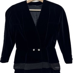 ☆ドリーム荒牧店☆GIANNI VERSACE ジャンニヴェルサーチ ベロア ジャケット スーツ セットアップ ブラック 40の画像