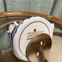 オルゴール　陶器人形の画像