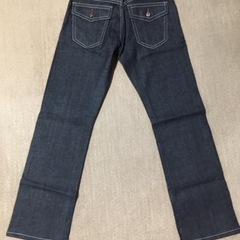 プレミアムデニムストレッチシューカットジーンズの画像