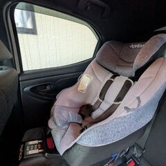 アップリカ  チャイルドシート ISOFIX 回転式 新生児からの画像