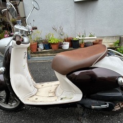 ヤマハ  ビーノ  SA26J 【実動部品取り車】【エンジン異音あり】ジャンク  外観綺麗けど中身ボロ？ お引き取り可能な方の画像