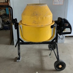 S512　アルミス コンクリートミキサー まぜ太郎 電動コンクリートミキサー AMZ-50Y 中古品 動作確認済みの画像