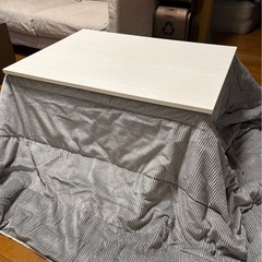 美品　こたつ＋こたつ布団セット 白系の画像