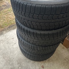 16インチ　スタッドレスの画像