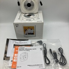 【トレファク足立扇店】ｲﾝｽﾀﾝﾄｶﾒﾗ FUJIFILM instax SQUARE SQ10 付属品完備の画像