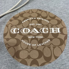 新品コーチ　パーカーの画像