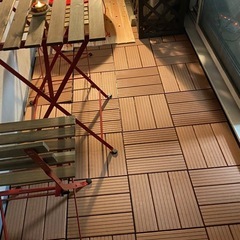 室内テラス用 ウッドパネル24枚＋補助パネル8枚＋DIYすのこ2枚＋照明セット の画像