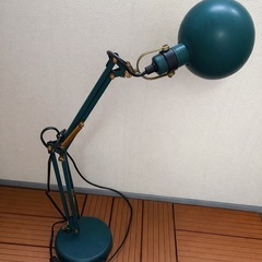 室内テラス用 ウッドパネル24枚＋補助パネル8枚＋DIYすのこ2枚＋照明セット の画像