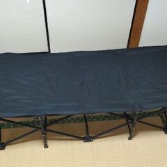 キャプテンスタッグ　キャンピングベッドの画像