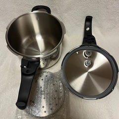 ♦️新品未使用♦️タマハシ LA BETTOLA ステンレス圧力鍋の画像