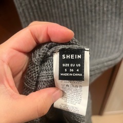シーイン　SHEIN ロングニットワンピース　ワンピースの画像