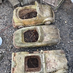 車🚗の植木鉢の画像