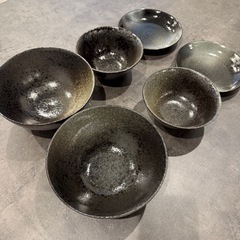 ニトリ　お皿　ブラック　プレート　6個セットの画像