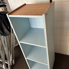 ⑫キッチン棚(青)の画像