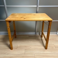 無印良品のパイン材折りたたみ式テーブルの画像