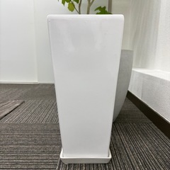 デザイン植木鉢　2セット　観葉植物用にの画像