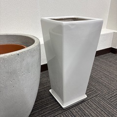 デザイン植木鉢　2セット　観葉植物用にの画像