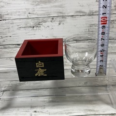 白鹿　酒器セット　グラス&黒塗りの升　2点セットの画像