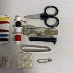 持ち歩き用の裁縫セットの画像