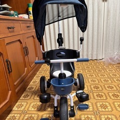 子供用三輪車の画像