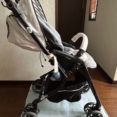 コンビ　メチャカルハンディオート4キャス　エッグショックの画像