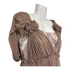 膝丈ドレス
の画像