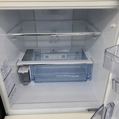 【 6ヶ月間の動作保証付＋軽トラック無料貸出！】Hisense  3ドア冷蔵庫の画像