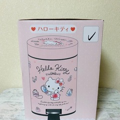 ハローキティーゴミ箱の画像