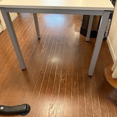 サンワサプライ パソコンデスク ホワイト 幅80cm の画像