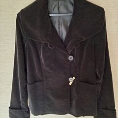 レディースジャケットなどの画像