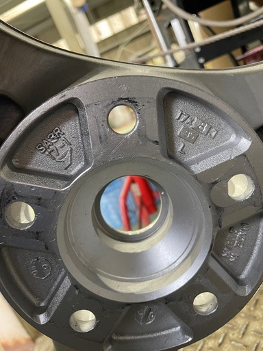 スーパーアドバン SA3R 17inch 8j+35 114.3 5H 4本
